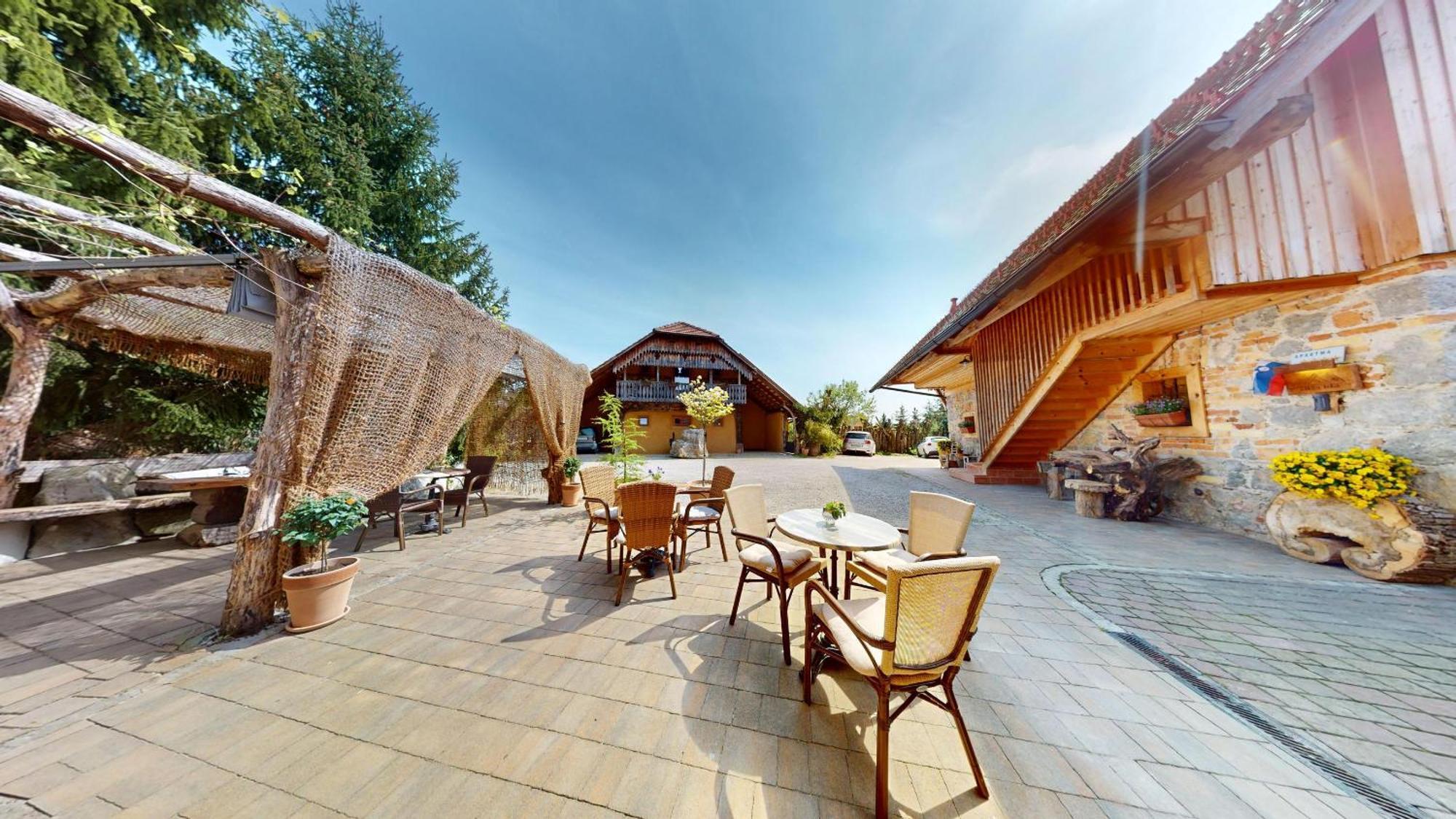 Resort Hisa Ida - Apartments With Hot Tub And Sauna Ivancna Gorica Luaran gambar