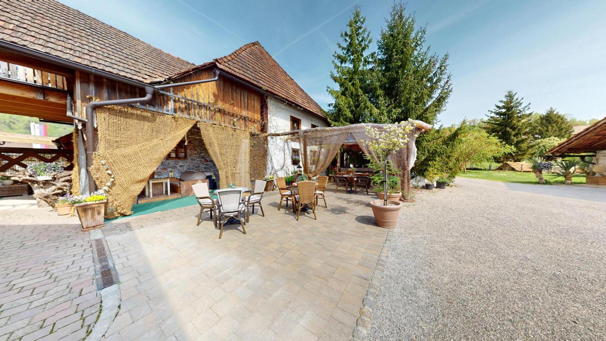 Resort Hisa Ida - Apartments With Hot Tub And Sauna Ivancna Gorica Luaran gambar