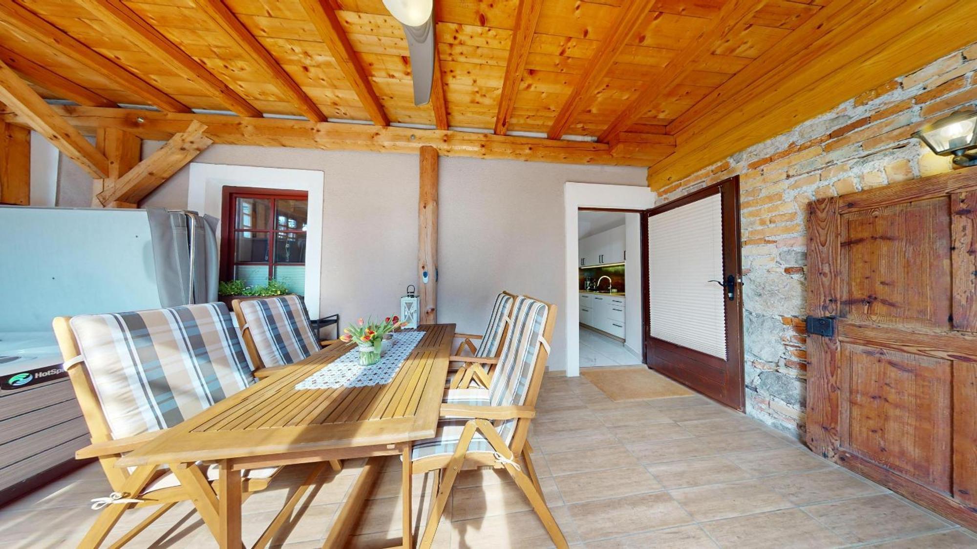 Resort Hisa Ida - Apartments With Hot Tub And Sauna Ivancna Gorica Bilik gambar
