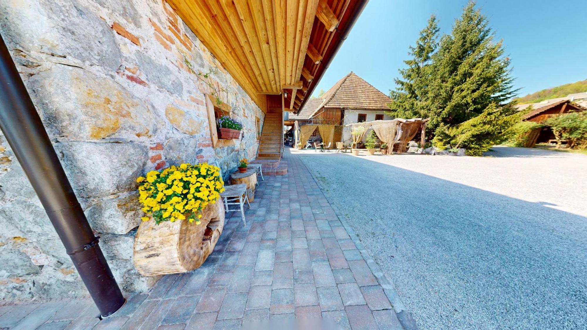 Resort Hisa Ida - Apartments With Hot Tub And Sauna Ivancna Gorica Bilik gambar